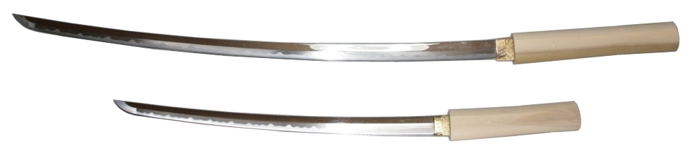 日本刀（模造刀）白鞘の大小本研ぎ